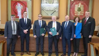 Przedstawiciele AGH i Wojskowego Instytutu Techniki Inżynieryjnej